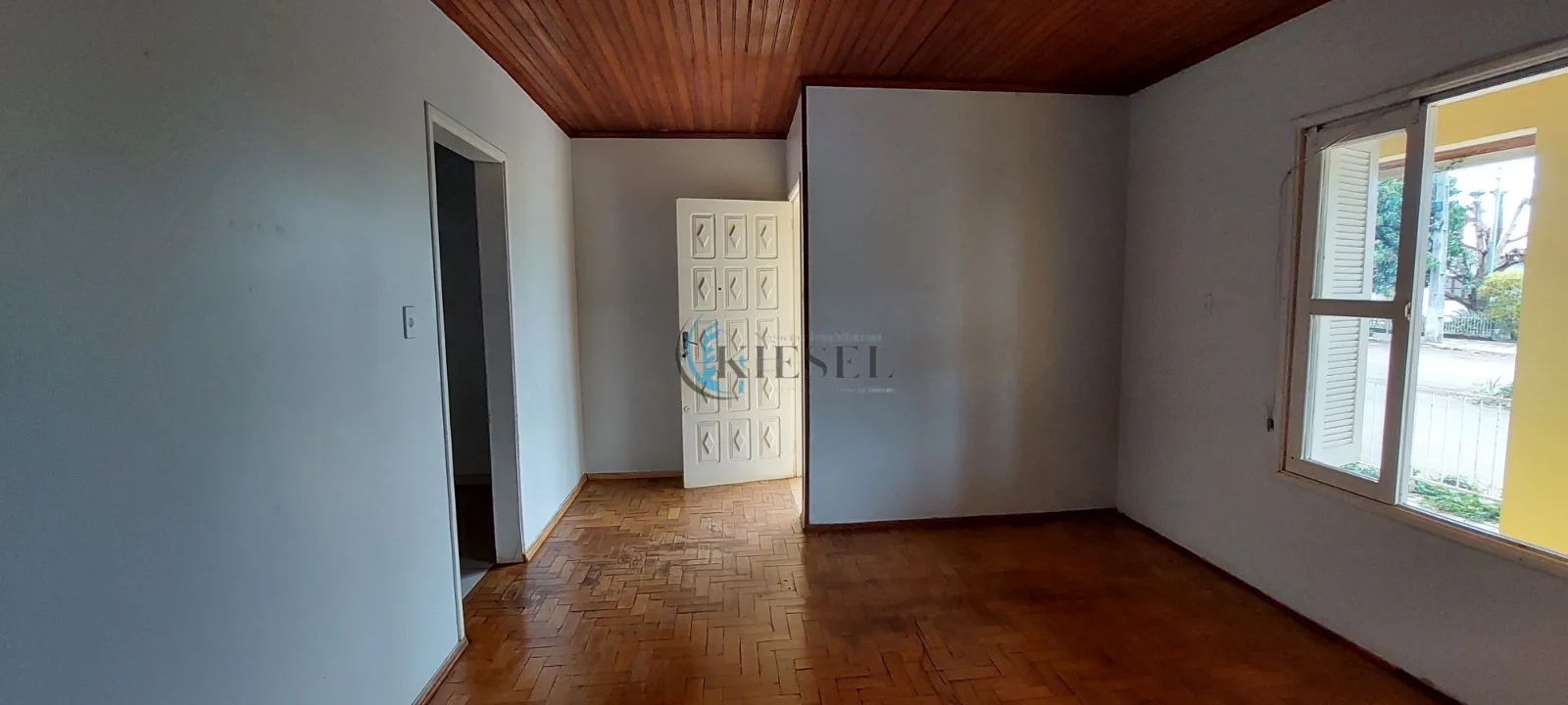 Casa com 3 quartos, foto 2 de 7