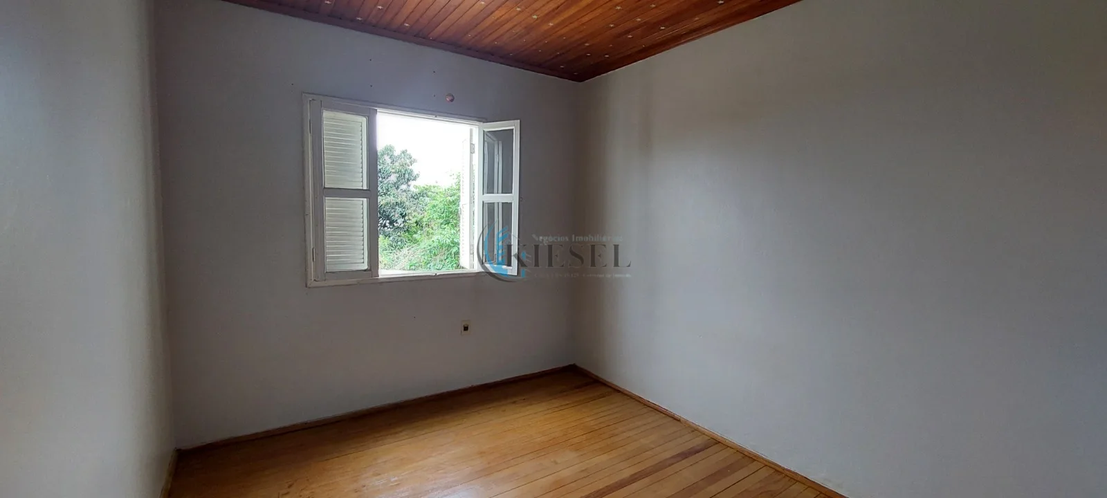 Casa com 3 quartos, foto 6 de 7